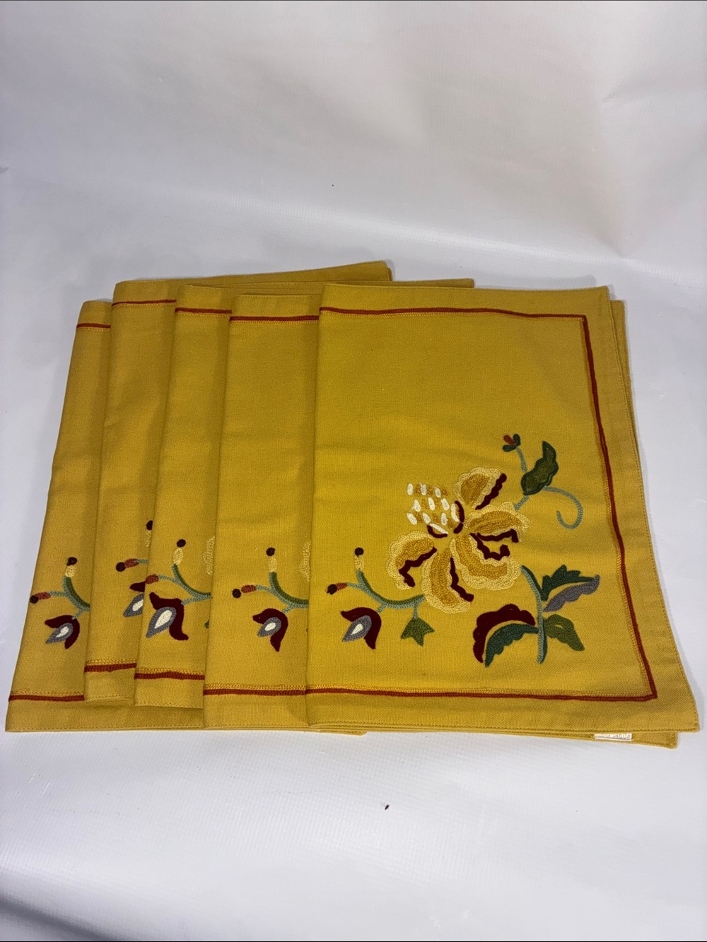 Williams Sonoma yellow embroidered flower placemats set of five (5)